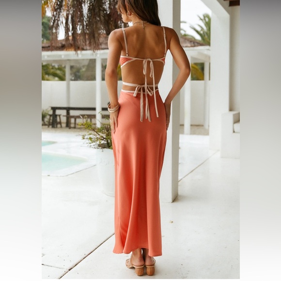 Fortunate One Kinase Maxi Dress- Coral Pink Sunset Color 2 Piece Dresss - Picture 2 of 9